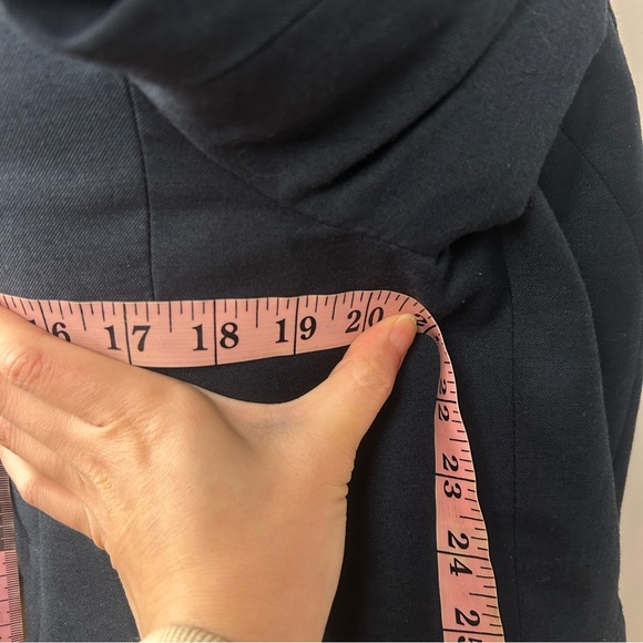 The Limited Classic Navy Blue Two Button Front Blazer Suit Jacket Size 12 - Picture 10 of 14